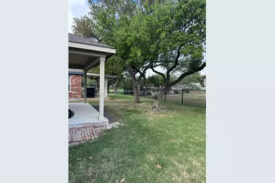410 Holiday Creek Lane, Georgetown, TX 78633 - Photo 25