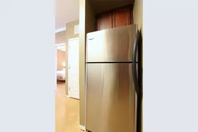 910 W 25th Street #302, Austin, TX 78705 - Photo 7