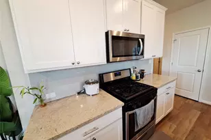 417 Dipprey Ln, Georgetown, TX 78628 - Photo 9