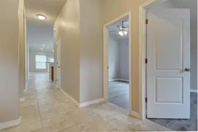 129 N Kaupo Drive #B, Bastrop, TX 78602 - Photo 15