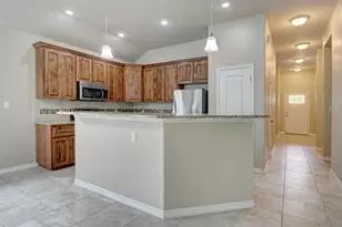 129 N Kaupo Dr, Bastrop, TX 78602 - Photo 7