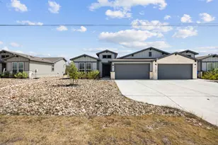 20104 Travis Dr, Lago Vista, TX 78645 - Photo 1