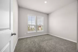 20104 Travis Dr, Lago Vista, TX 78645 - Photo 5
