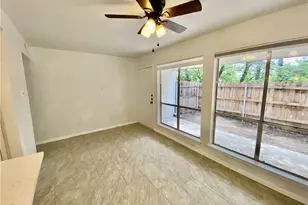 6910 Hart Ln, Austin, TX 78731 - Photo 17