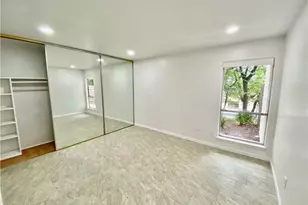 6910 Hart Ln, Austin, TX 78731 - Photo 11