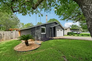 3216 Plantation Rd, Austin, TX 78745 - Photo 5