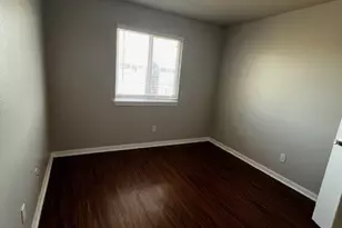 1172 Webberville Rd, Austin, TX 78721 - Photo 5