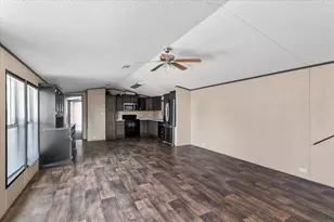 337 SW Front St, Bartlett, TX 76511 - Photo 11