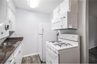 2401 Manor Road #112, Austin, TX 78722 - Photo 17
