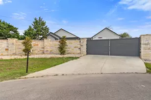 123 Zacate St, Elgin, TX 78621 - Photo 37