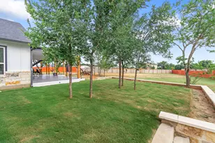 123 Zacate St, Elgin, TX 78621 - Photo 3