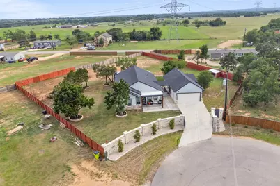 123 Zacate Street, Elgin, TX 78621 - Photo 37