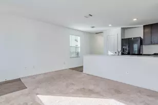 41 Trinity Cir, Lockhart, TX 78644 - Photo 13