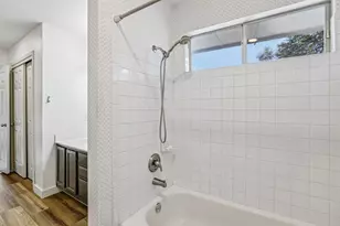 7400 Peabody Dr, Austin, TX 78729 - Photo 15