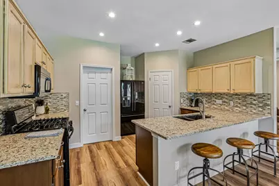 7400 Peabody Drive, Austin, TX 78729 - Photo 11
