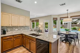 7400 Peabody Dr, Austin, TX 78729 - Photo 7