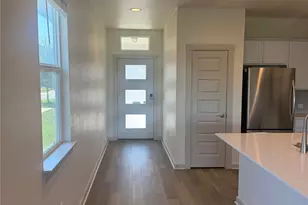 8020 Linnie Ln, Austin, TX 78724 - Photo 3