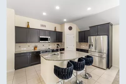 804 Farm House Drive, Hutto, TX 78634 - Photo 9