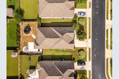 804 Farm House Drive, Hutto, TX 78634 - Photo 37