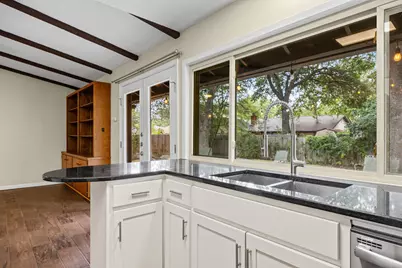 9215 Hunters Trace E, Austin, TX 78758 - Photo 17