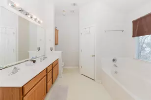 223 Martin Crossing Dr, Cedar Creek, TX 78612 - Photo 27