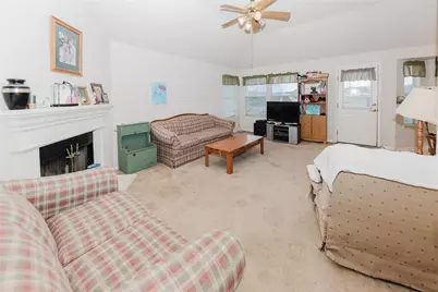 223 Martin Crossing Drive, Cedar Creek, TX 78612 - Photo 9