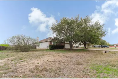 223 Martin Crossing Drive, Cedar Creek, TX 78612 - Photo 3