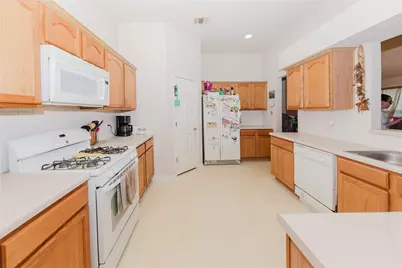 223 Martin Crossing Drive, Cedar Creek, TX 78612 - Photo 15