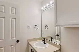 13913 Harris Ridge Blvd, Pflugerville, TX 78660 - Photo 15