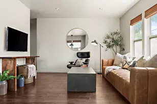 1211 Alexander Ave, Austin, TX 78702 - Photo 5