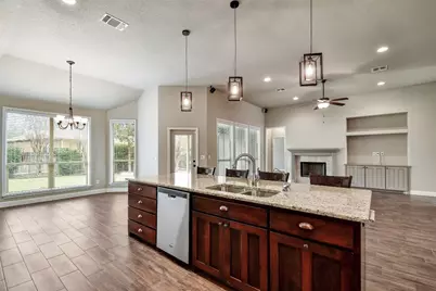 2281 Sungate Drive, New Braunfels, TX 78130 - Photo 15