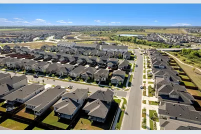 102 Gracie Way, Hutto, TX 78634 - Photo 35