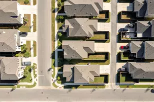 102 Gracie Wy, Hutto, TX 78634 - Photo 31