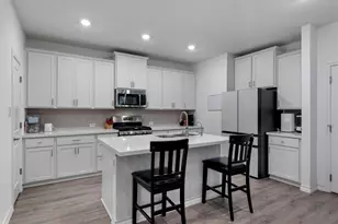 102 Gracie Wy, Hutto, TX 78634 - Photo 9