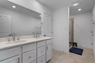 102 Gracie Wy, Hutto, TX 78634 - Photo 19