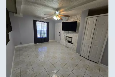 10605 Newmont Road #B, Austin, TX 78758 - Photo 3