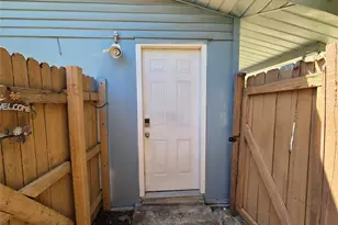 10605 Newmont Rd, Austin, TX 78758 - Photo 1