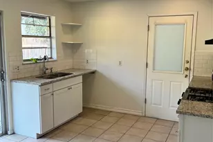 8311 Hathaway Dr, Austin, TX 78757 - Photo 3