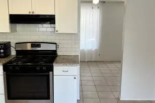 8311 Hathaway Dr, Austin, TX 78757 - Photo 11