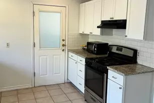 8311 Hathaway Dr, Austin, TX 78757 - Photo 9