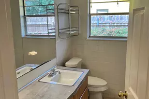 8311 Hathaway Dr, Austin, TX 78757 - Photo 5