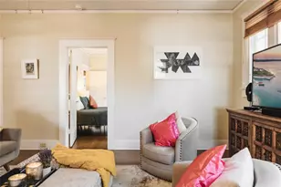 2623 Salado St, Austin, TX 78705 - Photo 15