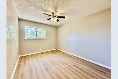 12310 Willow Wild Dr #B, Austin, TX 78758 - Photo 19