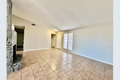 12310 Willow Wild Dr #B, Austin, TX 78758 - Photo 7