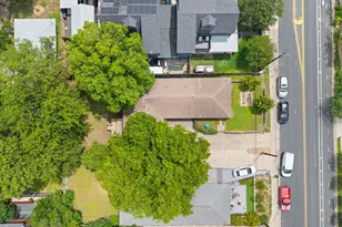 1717 Bluebonnet Ln, Austin, TX 78704 - Photo 33