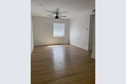307 E 31 Street #105, Austin, TX 78705 - Photo 1