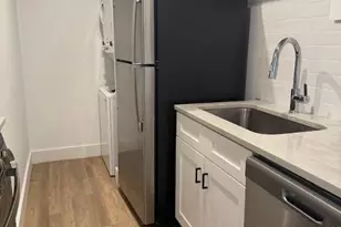 307 E 31st St, Austin, TX 78705 - Photo 3