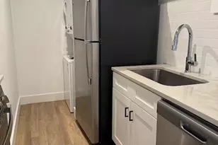 307 E 31st St, Austin, TX 78705 - Photo 3