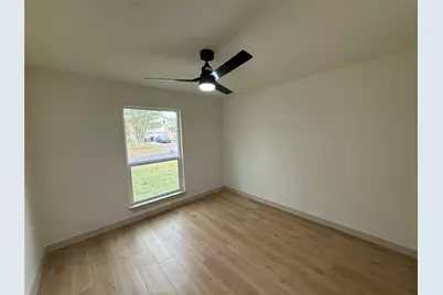 1402 Cardinal Hill Drive, Austin, TX 78758 - Photo 19