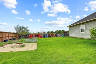 109 Les Ln, Smithville, TX 78957 - Photo 33